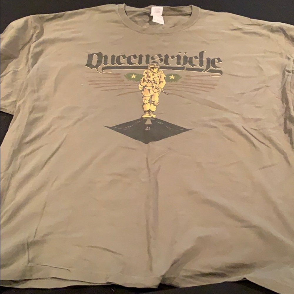 Queensrÿche American Soldier Vintage T concert